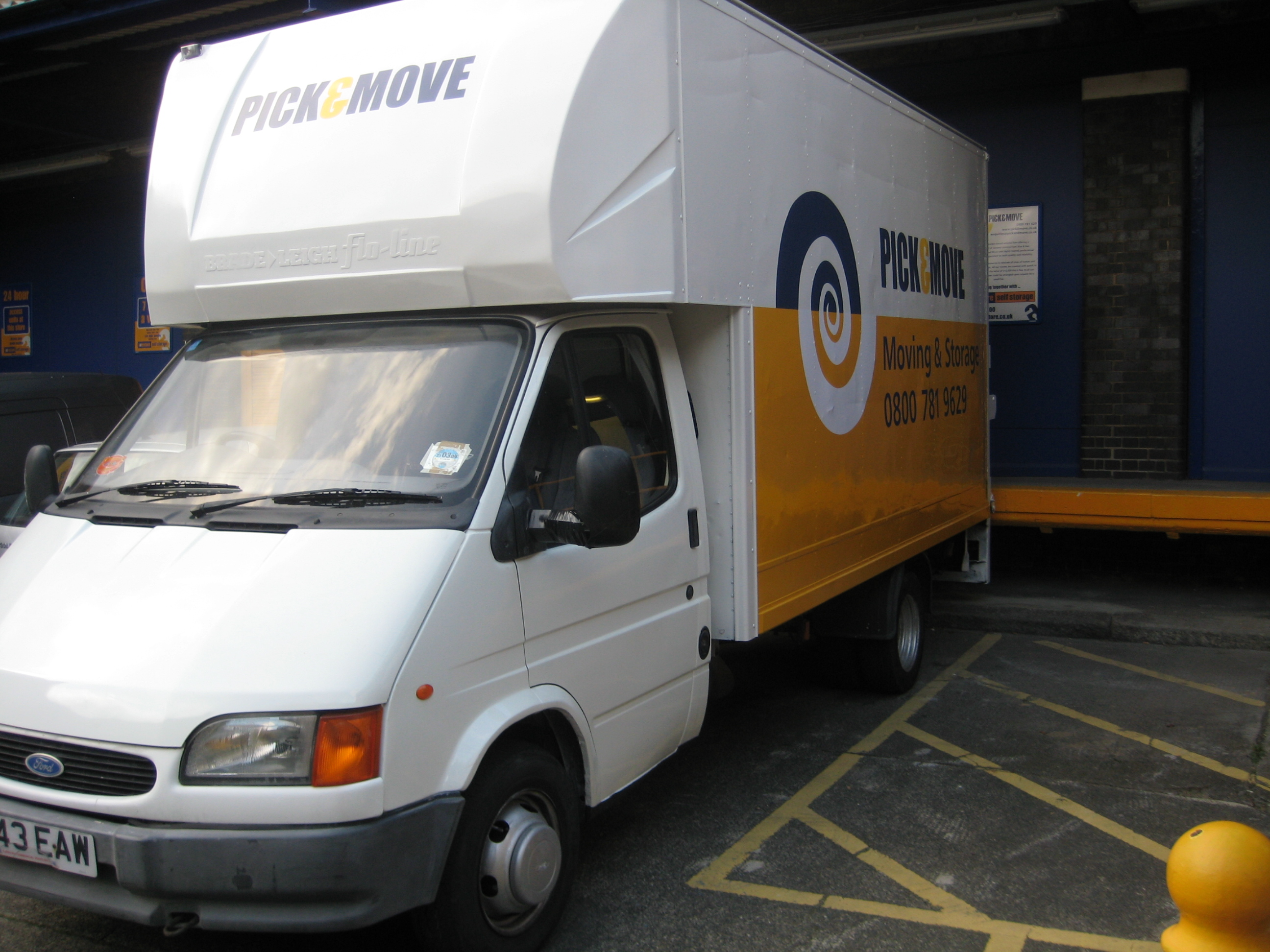 Storage Unit Removal and Clearance Services In London